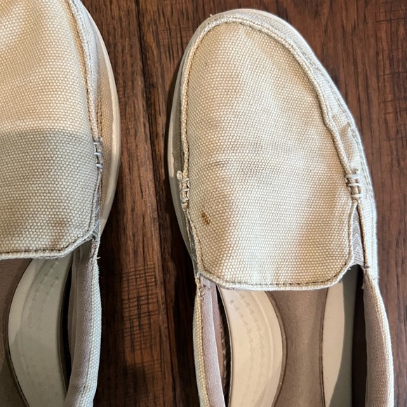 Cream color crocs, size 7.5 - Picture 2 of 3